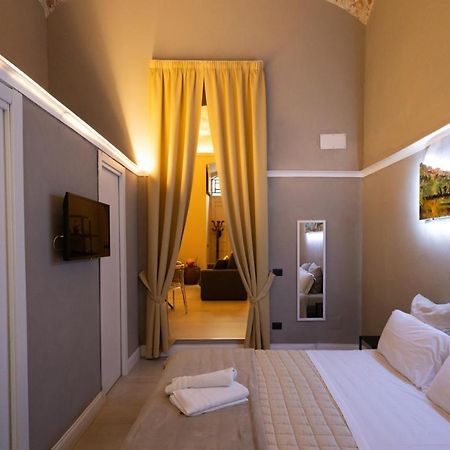 Zentral Suite Napoli Exterior foto