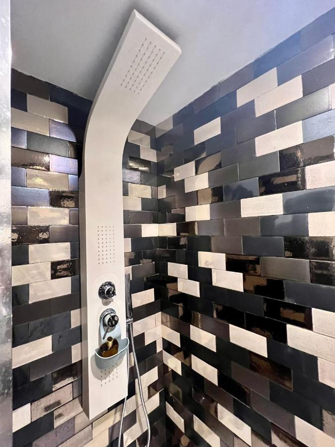 Zentral Suite Napoli Exterior foto